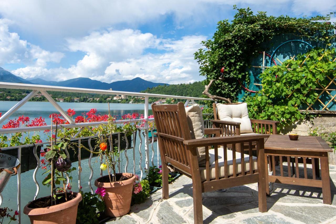 B&B In Riva Al Lago Авільяна Екстер'єр фото