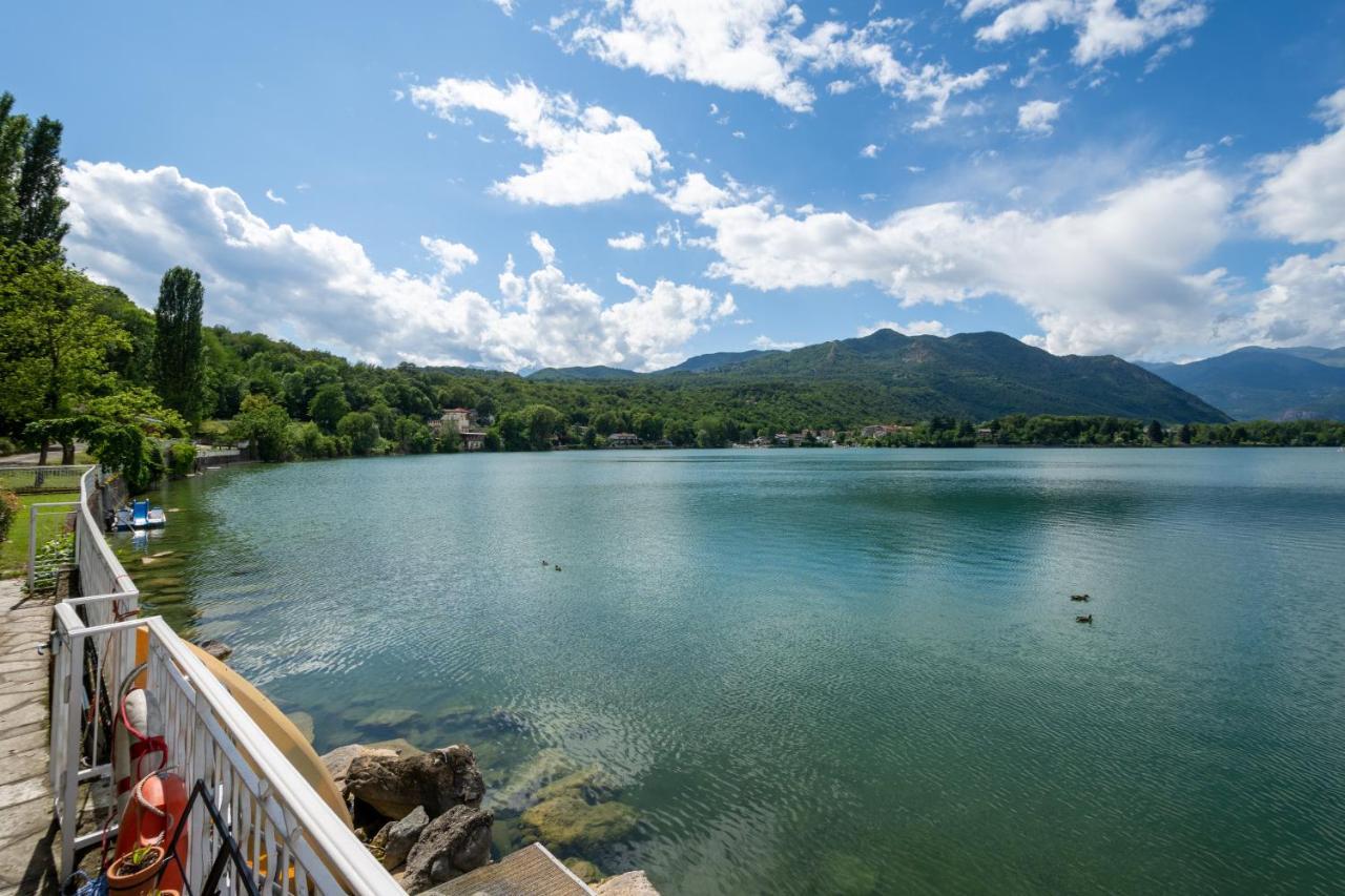 B&B In Riva Al Lago Авільяна Екстер'єр фото
