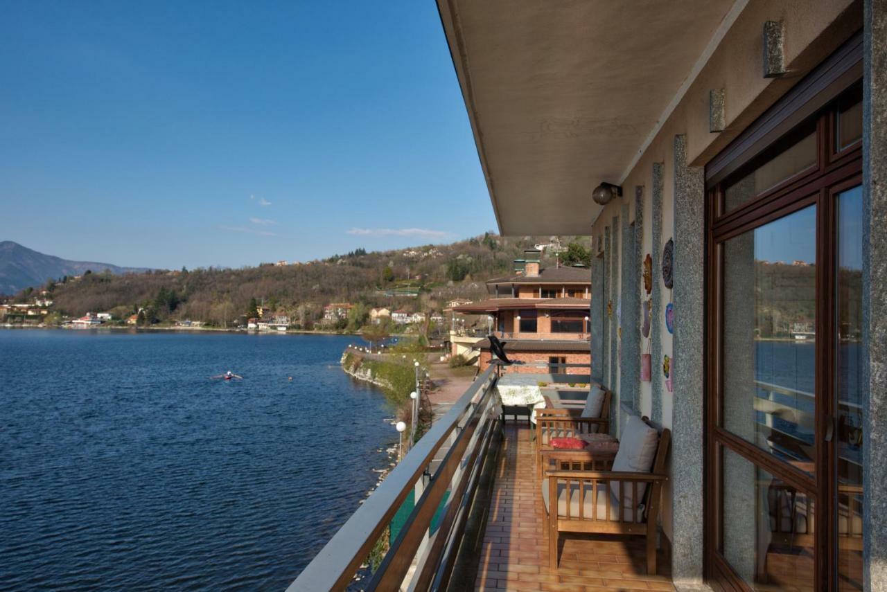 B&B In Riva Al Lago Авільяна Екстер'єр фото